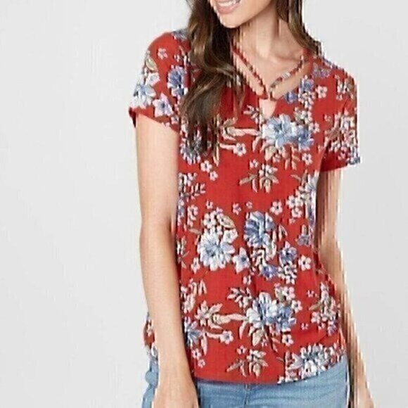 DAYTRIP BUCKLE Floral Strappy Top Red Blue White Short Sleeve Cutout Tee Small - Picture 1 of 7